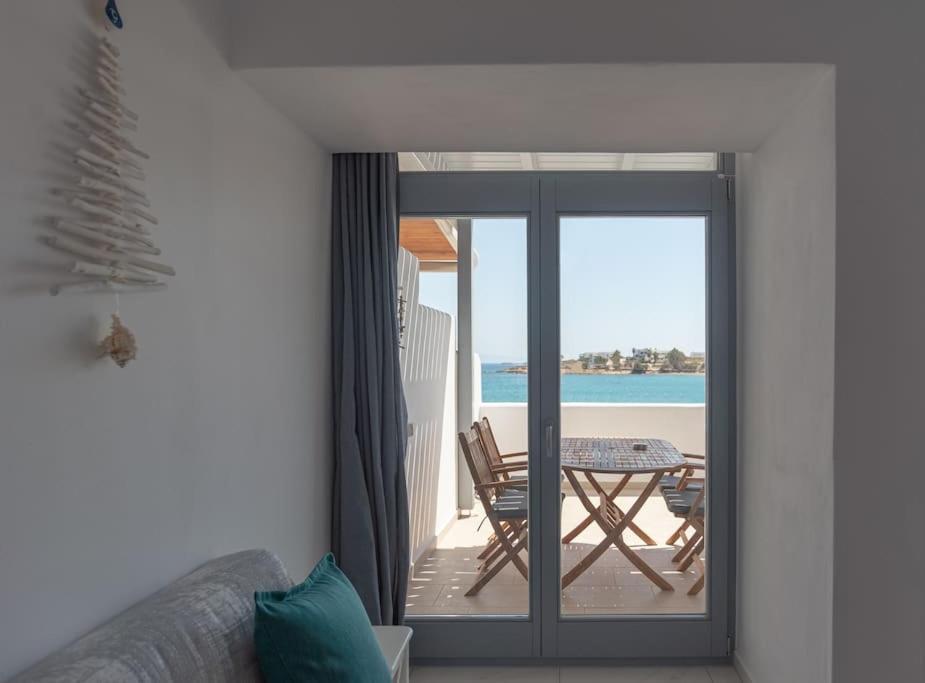 Hh Bay Apartment Logaras Exterior photo